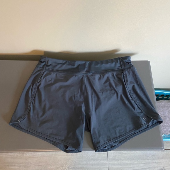Free Fly Bamboo Shorts - Picture 2 of 9